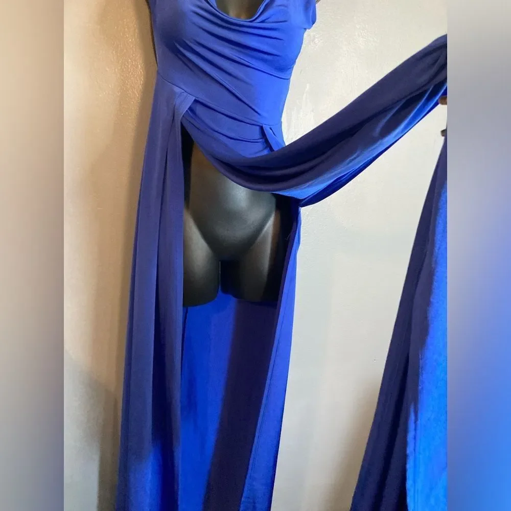 Lucy in the Sky one shoulder blue formal dress - Picture 3 of 9